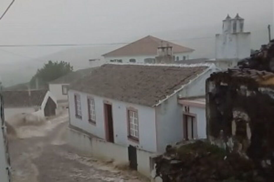 Mau tempo nos Açores
