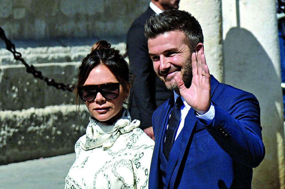 Ex-Spice usou vestido muito idêntico a um que Meghan vestiu na gravidez