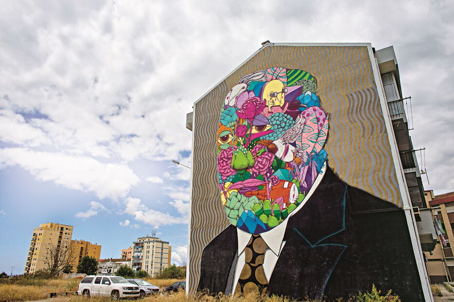 No Barreiro,  mural da autoria de Gonçalo Mar retrata Alfredo da Silva 