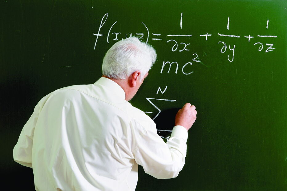 Professores do 1º e 2º ciclo são obrigados a realizar o exame nacional de Matemática no Ensino Secundário  