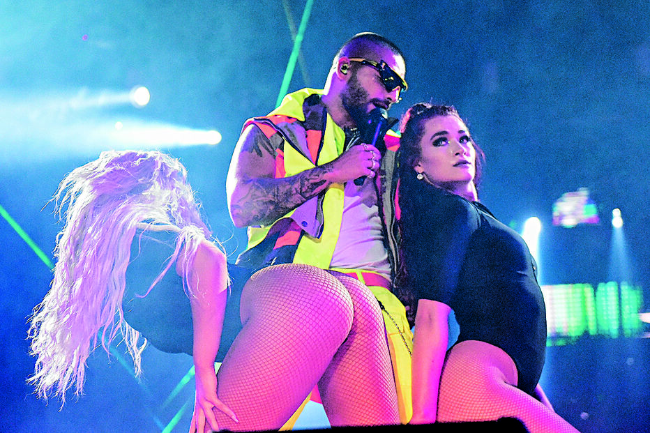 Maluma põe famosos a dançar em concerto em Lisboa