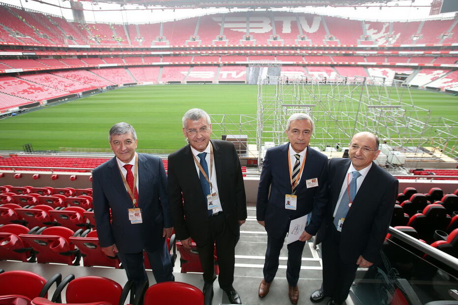 Estádio da Luz já se prepara para receber Congresso de Testemunhas de Jeová