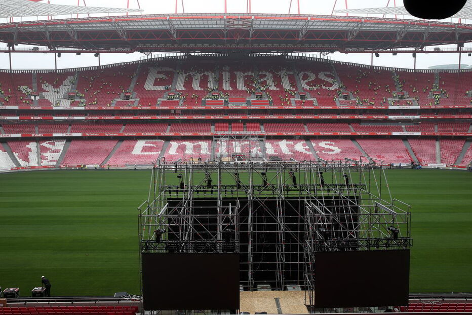 Estádio da Luz já se prepara para receber Congresso de Testemunhas de Jeová