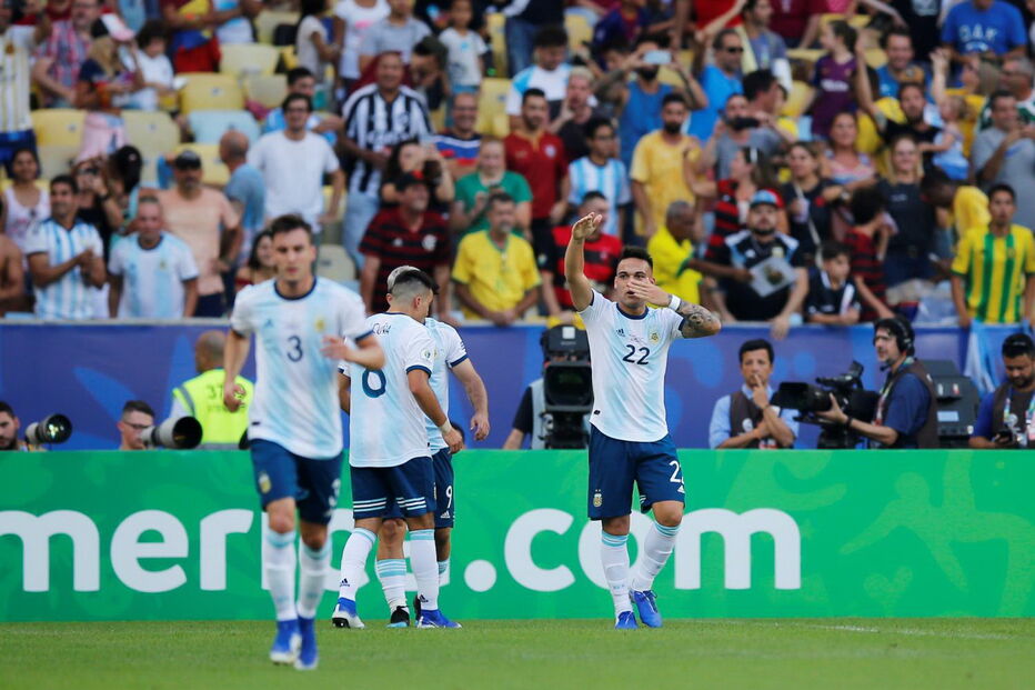 Argentina vence Venezuela e garante passagem às meias-finais da Copa América