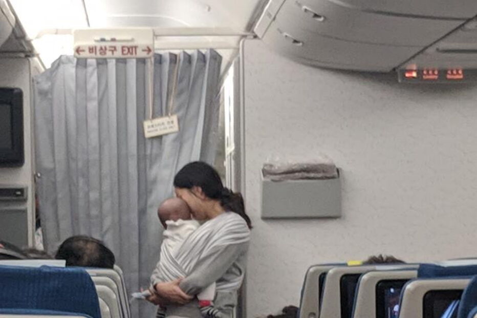 2019-06-30_17_55_35 mulher avião.jpg