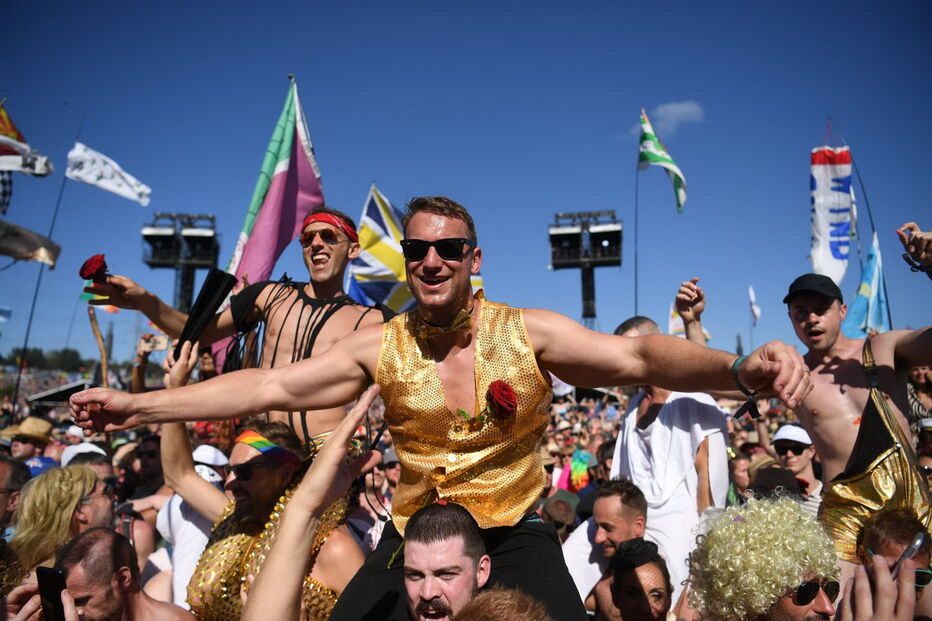 Kylie Minogue encanta fãs em festival 14 anos após batalha contra cancro da mama