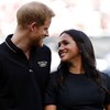 Harry e Meghan anunciam intenção de se afastarem da realeza e de quererem autonomia financeira