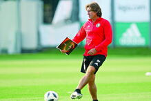 Sá Pinto treinou o Legia de Varsóvia na época passada  