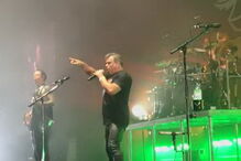 Toy esteve em festival de metal e surpreendeu fãs de Trivium