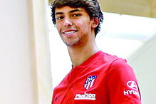 João Félix tem 19 anos