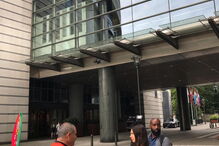 Filipe Gaivão foi recebido por eurodeputados e já partiu de Bruxelas para Lisboa de bicicleta