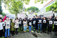 Mário Centeno não esclarece se concorda com integração dos precários na RTP nem diz se aceita reunir em audiência 