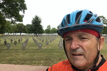 Filipe Gaivão faz a etapa mais longa do desafio de bicicleta a caminho de Paris: 