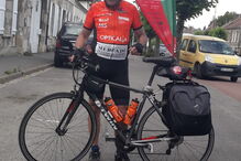 Filipe Gaivão faz a etapa mais longa do desafio de bicicleta a caminho de Paris: 