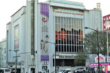 Fachada do edifício da Igreja Universal do Reino de Deus, no centro de Lisboa 