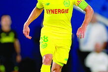 Valentin Rongier tem 24 anos e alinha no Nantes 