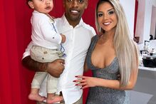 Casal vive junto em Inglaterra 