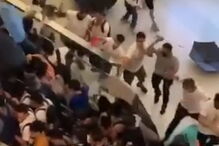 Protestos dos manifestantes antigovernamentais em Hong Kong