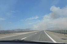 Incêndio em Silves corta A2 no sentido Sul-Norte e ameaça casas