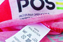 Golas são 100% poliéster, material inflamável