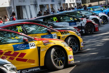 Pilotos do Mundial de Carros de Turismo fazem os primeiros treinos no Circuito Internacional de Vila Real