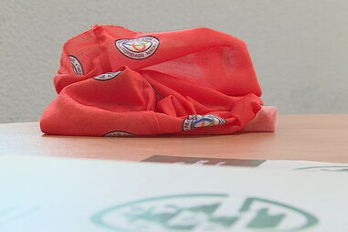 Polémica das golas inflamáveis leva PJ a fazer buscas ao secretário de Estado da Protecção Civil