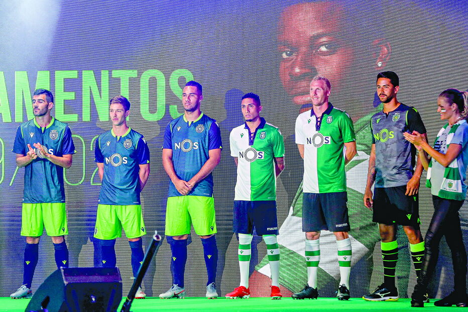 Luís Neto, Vietto, Luiz Phellype, Raphinha, Mathieu e Renan foram os modelos de serviço na apresentação dos equipamentos (alternativos) para a nova época  