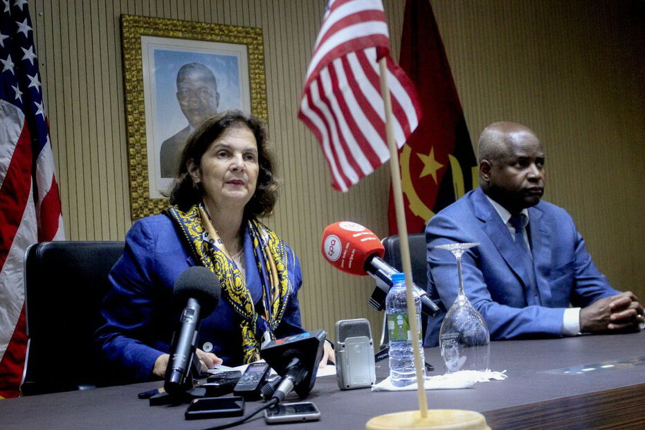 Ângelo Veiga Tavares e Nina Maria Fite