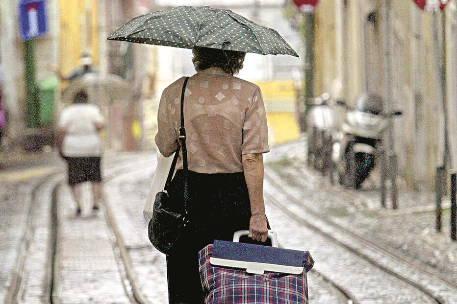 Previsão meteorológica  aponta para chuva em Lisboa até segunda-feira 