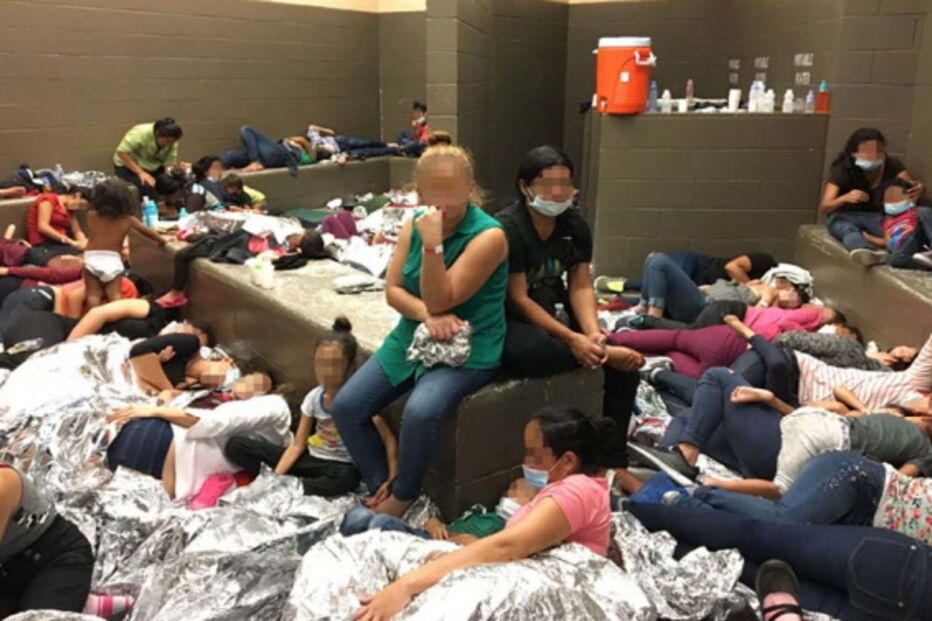 Novas imagens mostram condições precárias de crianças e adultos nos centros de detenção nos EUA