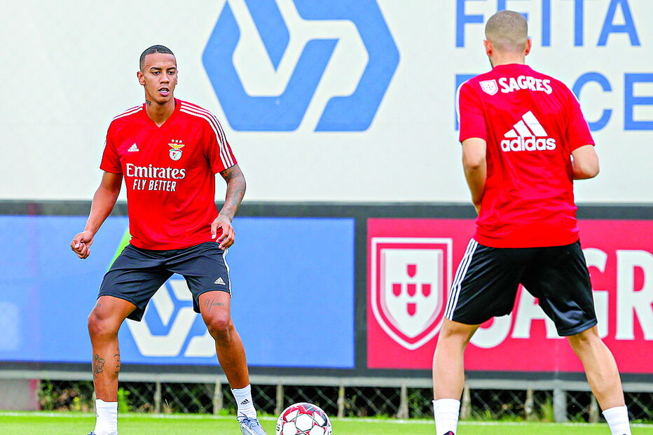 Cádiz é reforço e terá oportunidades, mas as águias podem ir ao mercado