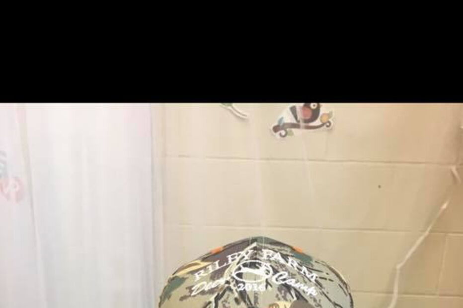 Cole, filho de Brittany Carey