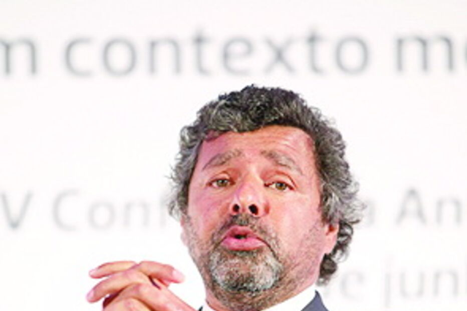 Luís Cabral é um dos candidatos a sucessor da espanhola 