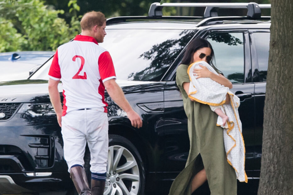 Meghan Markle com o bebé Archie	