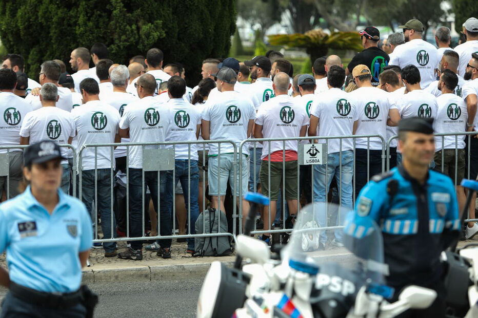 Polícias manifestam-se na celebração dos 152 anos da PSP