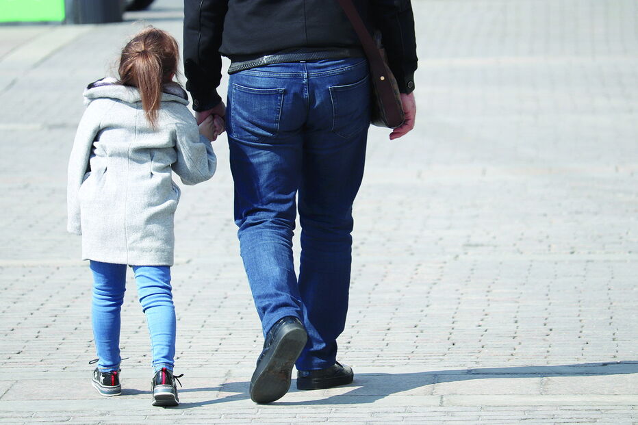 Suspeito já se tinha ausentado com a filha para parte incerta durante uma semana