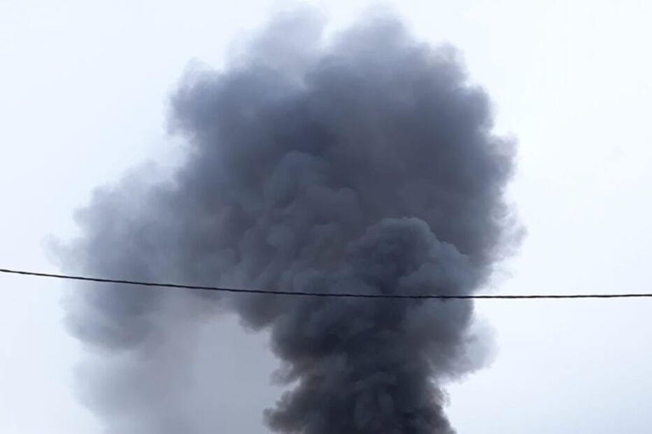 Incêndio no Parque de Campismo Piedense na Costa da Caparica