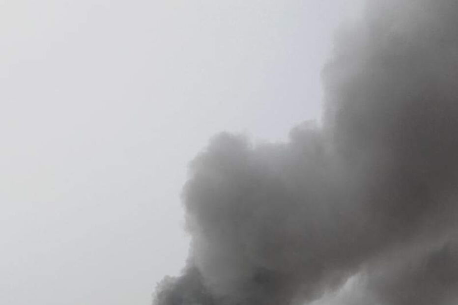 Incêndio no Parque de Campismo Piedense na Costa da Caparica	