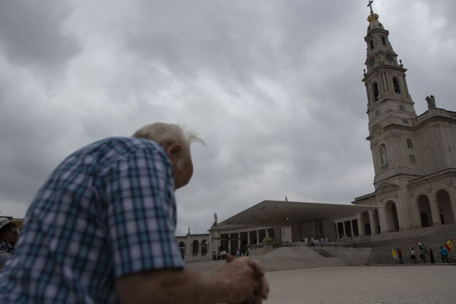 Santuário de Fátima recebe peregrinação internacional 