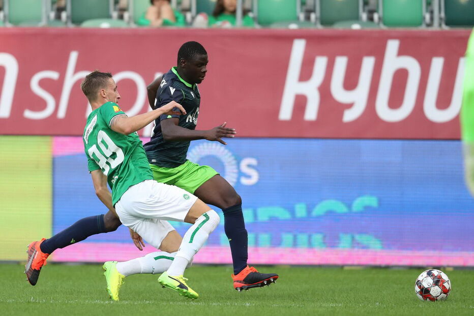 Sporting defronta o St. Gallen na Suíça