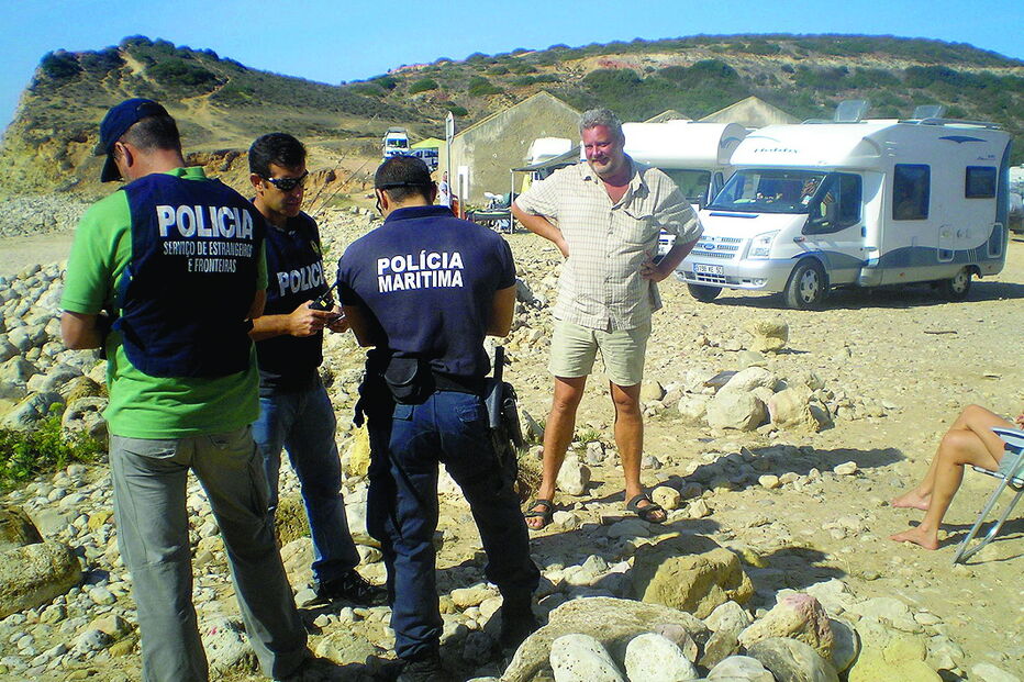 Além do reforço da fiscalização é proposto que as multas sejam cobradas na altura em que são passadas