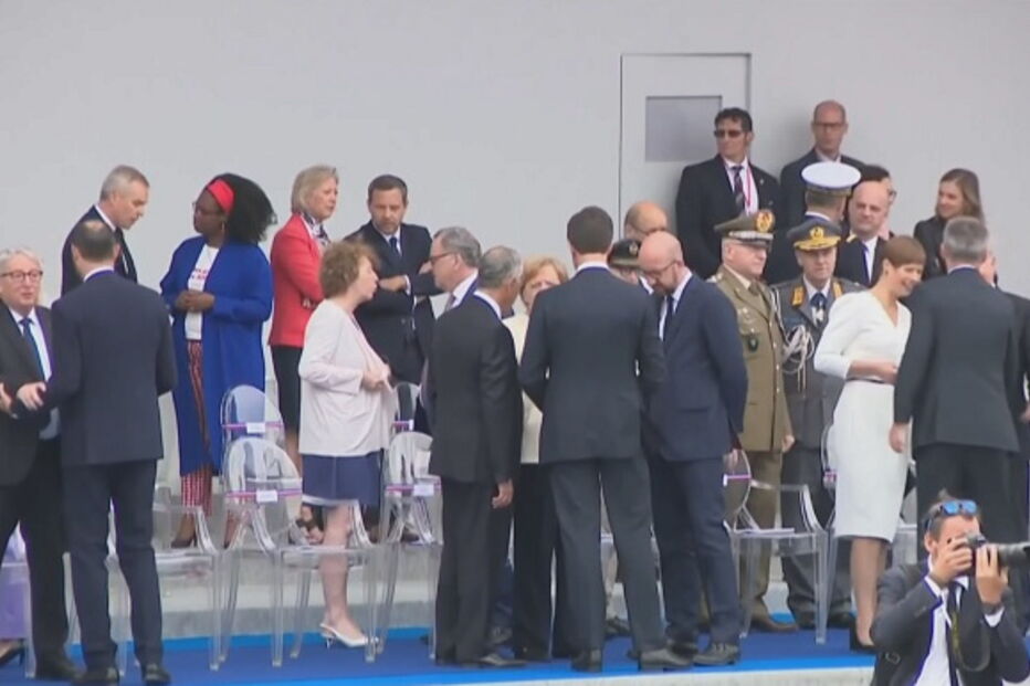 Marcelo Rebelo de Sousa na parada militar do Dia Nacional de França