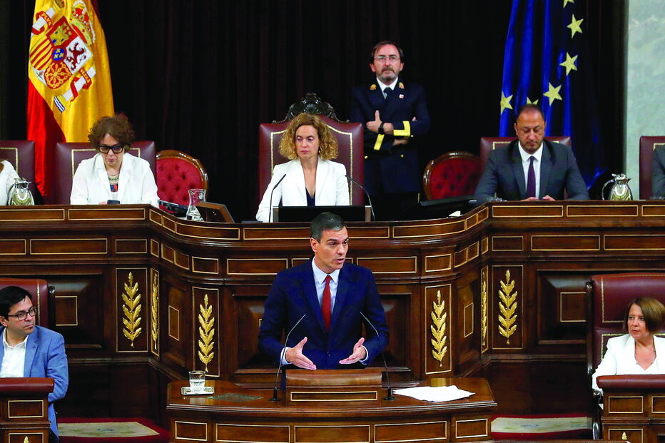 Pedro Sánchez praticamente não faz referência ao acordo com o Podemos no debate que antecedeu a primeira votação de investidura, marcada para hoje 