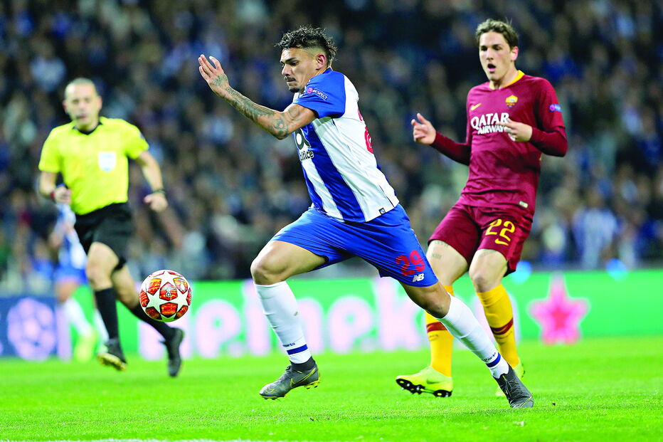 Soares, avançado brasileiro, ajudou o FC Porto a eliminar a Roma, nos oitavos de final da Liga dos Campeões da época passada 