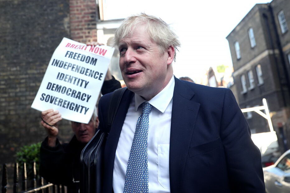 Boris Johnson sucede a Theresa May como primeiro-ministro do Reino Unido