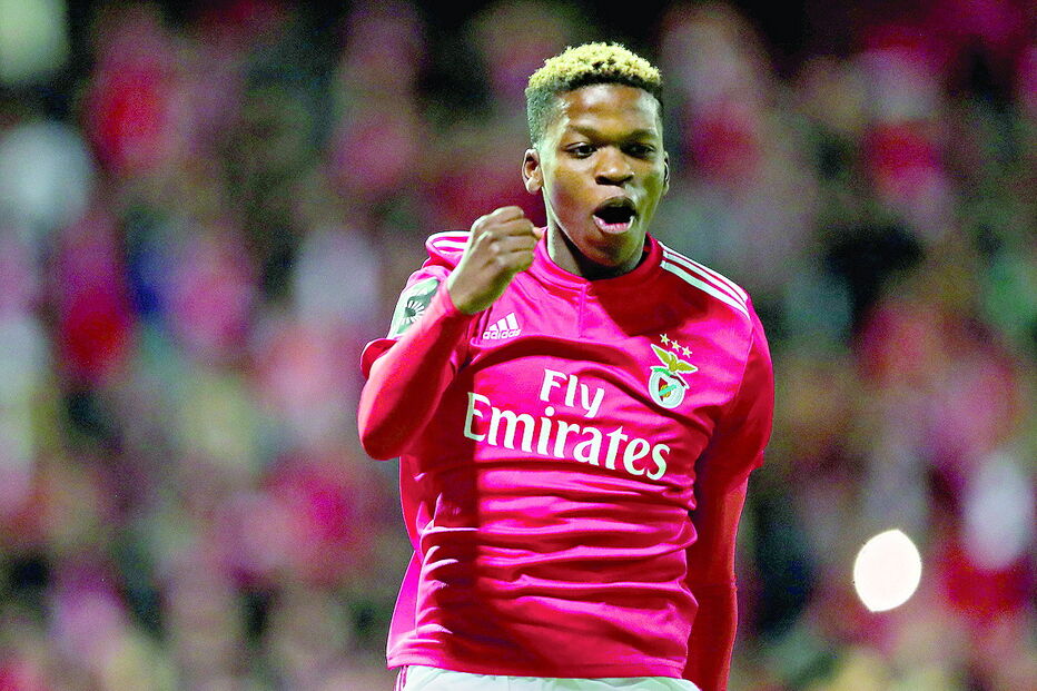 Florentino, de 19 anos, tem sido aposta de Bruno Lage nos jogos de pré-época do Benfica 