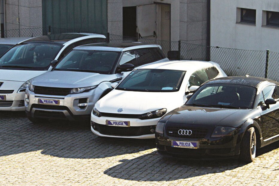 Veículos apreendidos em megaoperação