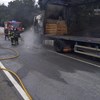 Chamas destroem camião em Vila Nova de Gaia