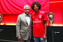 Tomás Tavares esteve ao serviço da Seleção sub-19 no Europeu da categoria, na Arménia, e deve integrar o plantel às ordens de Bruno Lage no próximo sábado, depois das férias