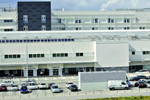 Mulher com cerca de 80 anos está internada no Beatriz Ângelo, em Loures